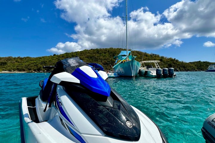 Jet ski next to Pizza Pi